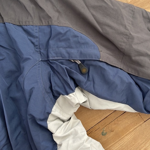 Men’s Columbia Dual Layered Jacket - Picture 2 of 6